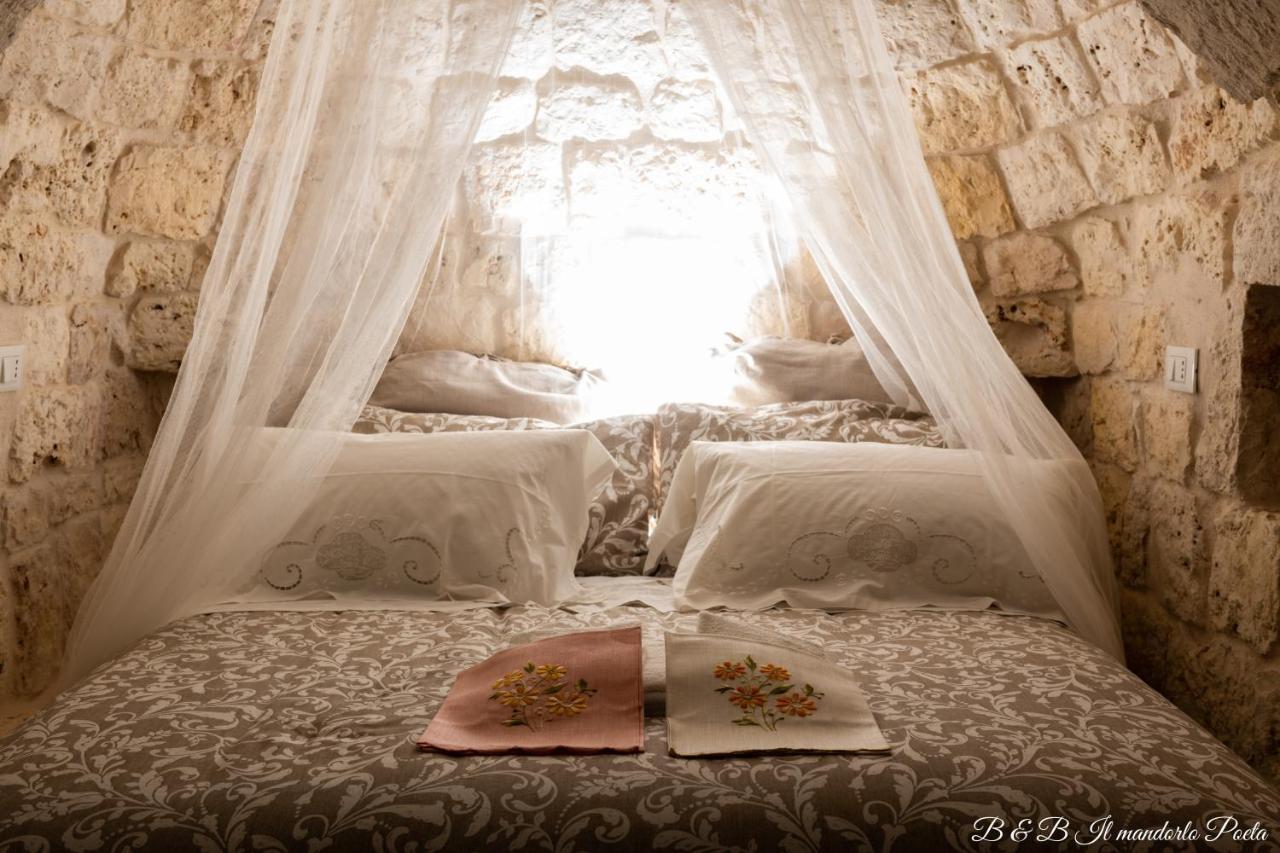 Il Mandorlo Poeta Bed and Breakfast Ostuni Εξωτερικό φωτογραφία