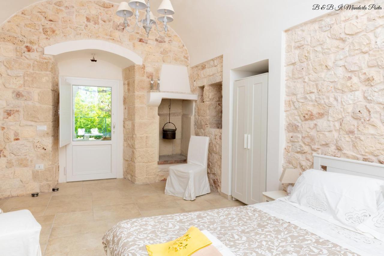 Il Mandorlo Poeta Bed and Breakfast Ostuni Εξωτερικό φωτογραφία